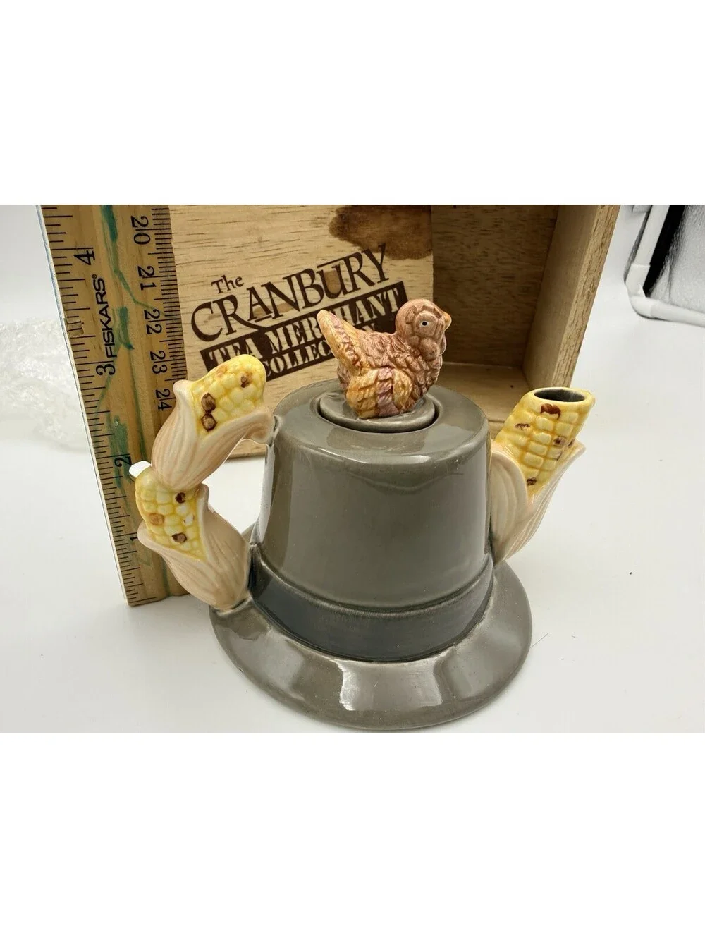 Papel Pilgrim Hat Thanksgiving Mini Teapot We Gather Together 4.5” W Box